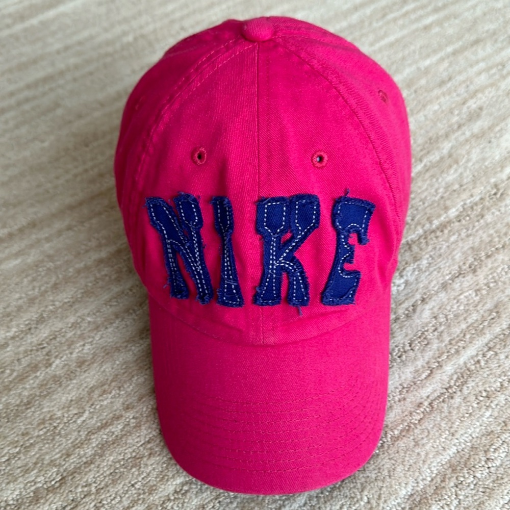 Vintage Retro Y2K NIKE Heritage86 Arch Spell Out Hat Cap Pink Women’s